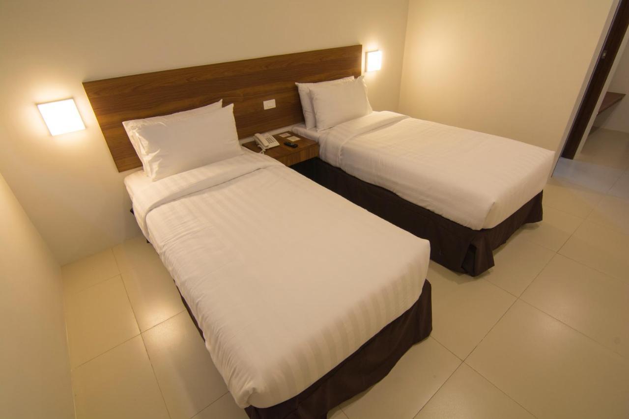 Mango Suites Cauayan Εξωτερικό φωτογραφία