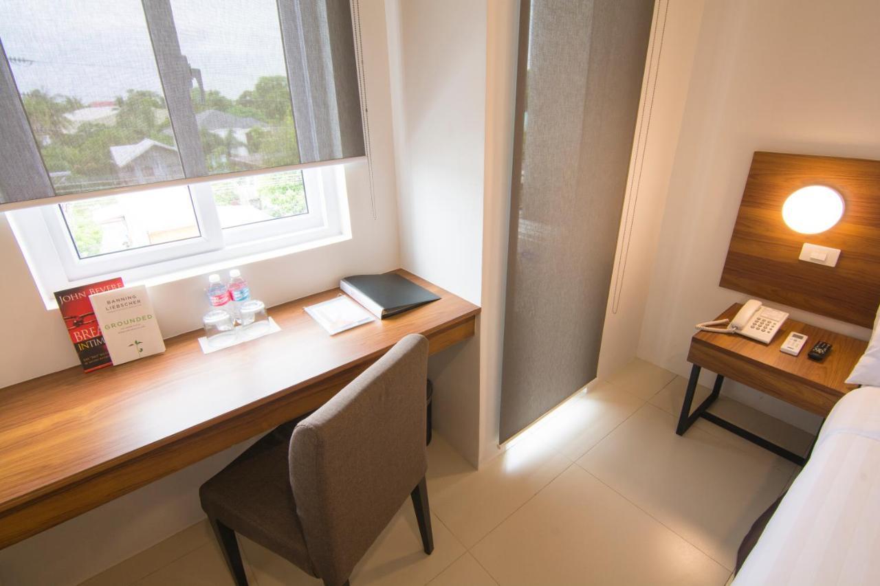Mango Suites Cauayan Εξωτερικό φωτογραφία